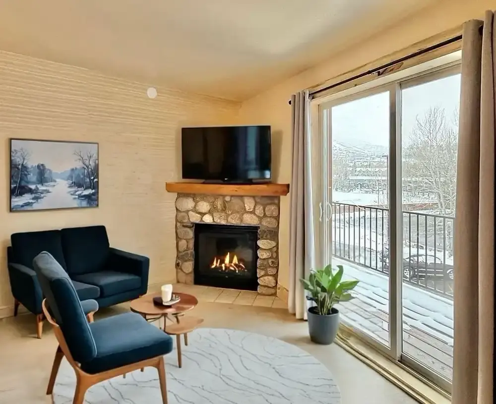 Fireplace living area